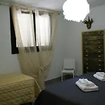 Domusauroom, Casa Con Grande Giardino Privato Pet Friendly