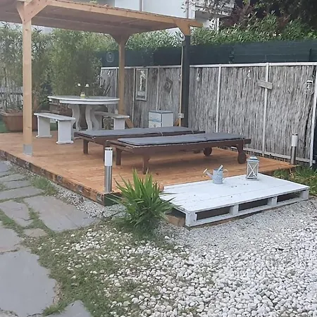 Domusauroom, Relax Nel Cuore Della Versilia - Pet Friendly