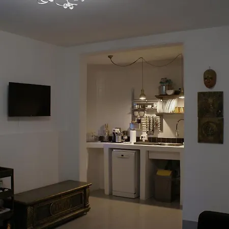 Domusauroom, Casa Con Grande Giardino Privato Pet Friendly Apartman