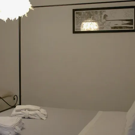 Domusauroom, Casa Con Grande Giardino Privato Pet Friendly Apartman *