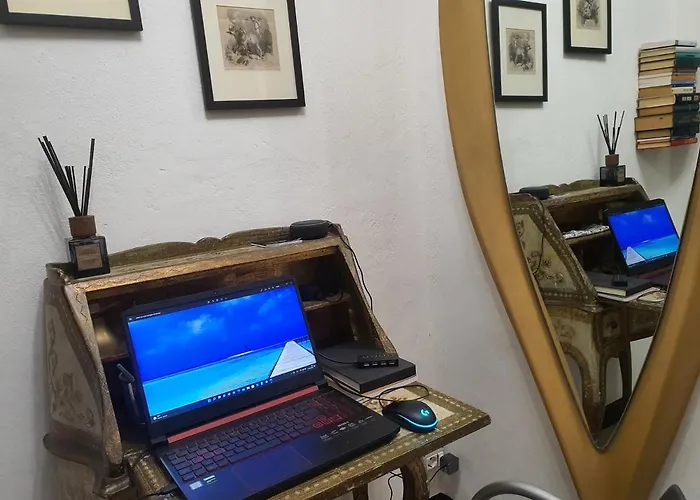 Διαμέρισμα Domusauroom, Casa Con Grande Giardino Privato Pet Friendly Βιαρέτζιο