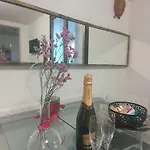 Domusauroom, Casa Con Grande Giardino Privato Pet Friendly *